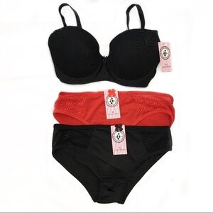 Paris Pink 3 Piece Bra Pantie Set NEW 34C NWT